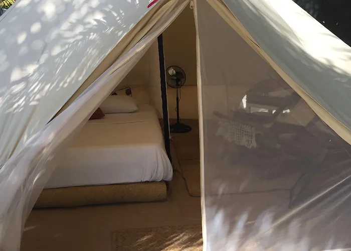 Playa Palmas Glamping Hotel 2*