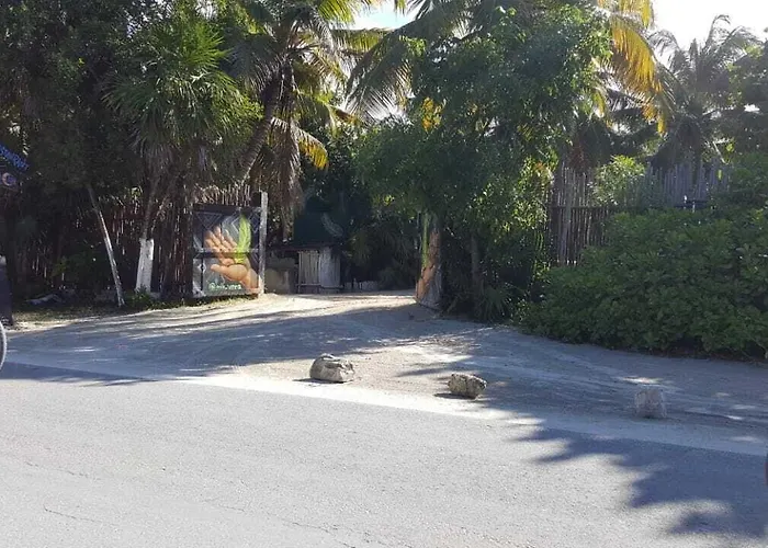 Playa Palmas Glamping Hotel Tulum