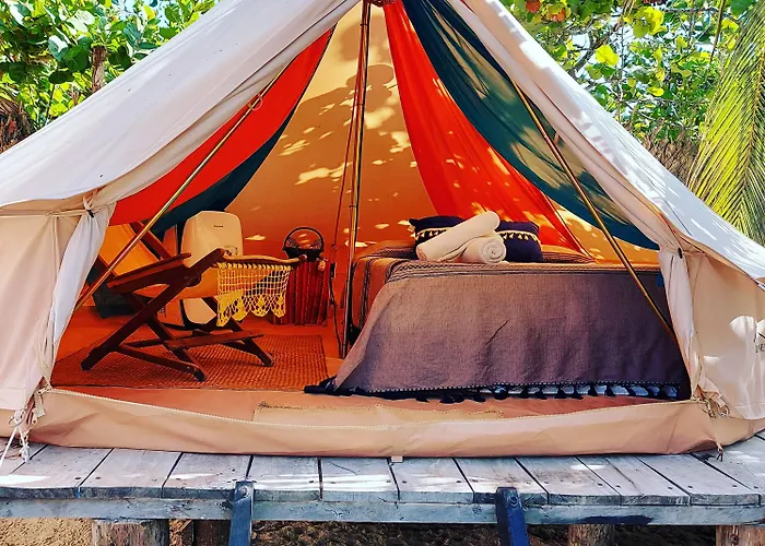 Hotel Playa Palmas Glamping 2*