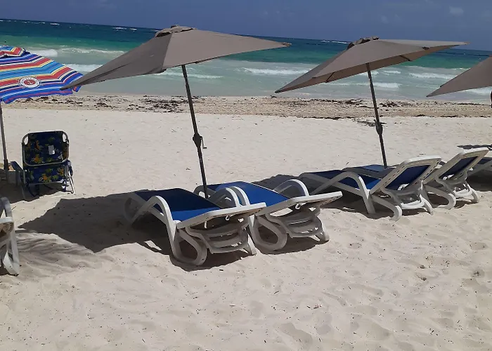 Playa Palmas Glamping Hotel 2*